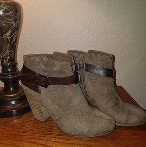 Carlos Santana Ankle Boots